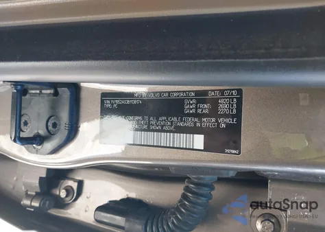 2011 Volvo S80 3.2 z USA, uszkodzony, nr VIN YV1952AS3B1138174